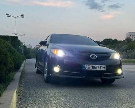 Черный Тойота Камри, объемом двигателя 2.5 л и пробегом 140 тыс. км за 13000 $, фото 8 на Automoto.ua