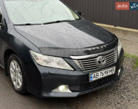 Чорний Тойота Камрі, об'ємом двигуна 2.49 л та пробігом 290 тис. км за 9700 $, фото 3 на Automoto.ua