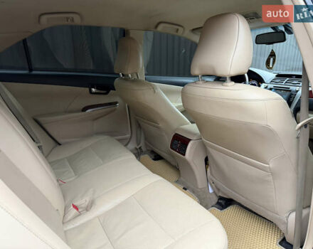 Чорний Тойота Камрі, об'ємом двигуна 2.49 л та пробігом 290 тис. км за 9700 $, фото 12 на Automoto.ua