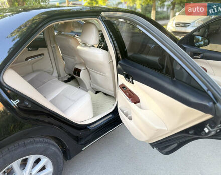 Чорний Тойота Камрі, об'ємом двигуна 2.49 л та пробігом 208 тис. км за 13500 $, фото 2 на Automoto.ua