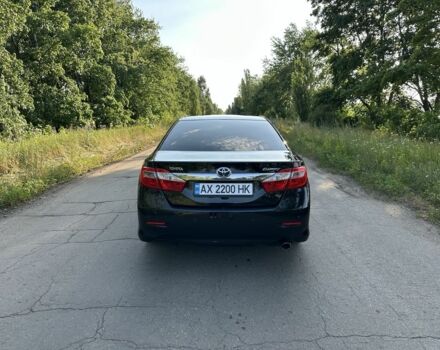 Черный Тойота Камри, объемом двигателя 2.5 л и пробегом 188 тыс. км за 14000 $, фото 4 на Automoto.ua