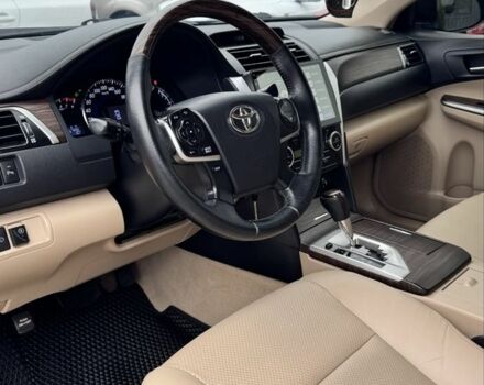 Чорний Тойота Камрі, об'ємом двигуна 2.5 л та пробігом 198 тис. км за 12900 $, фото 10 на Automoto.ua