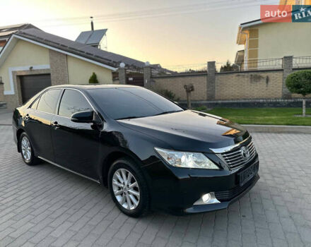 Черный Тойота Камри, объемом двигателя 2.5 л и пробегом 220 тыс. км за 13750 $, фото 6 на Automoto.ua