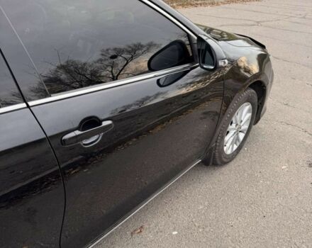 Черный Тойота Камри, объемом двигателя 2.5 л и пробегом 233 тыс. км за 11000 $, фото 7 на Automoto.ua