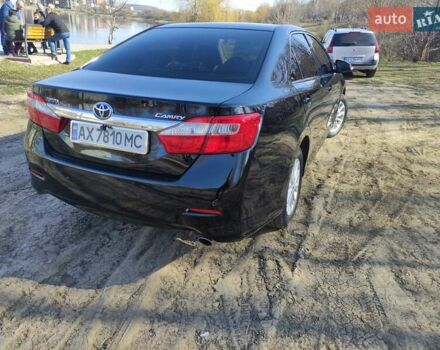 Черный Тойота Камри, объемом двигателя 2.5 л и пробегом 294 тыс. км за 12000 $, фото 3 на Automoto.ua