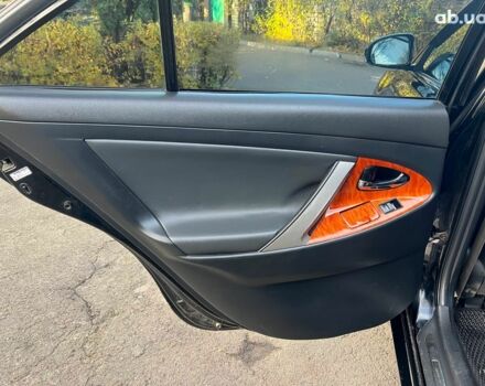 Чорний Тойота Камрі, об'ємом двигуна 3.5 л та пробігом 293 тис. км за 9990 $, фото 19 на Automoto.ua