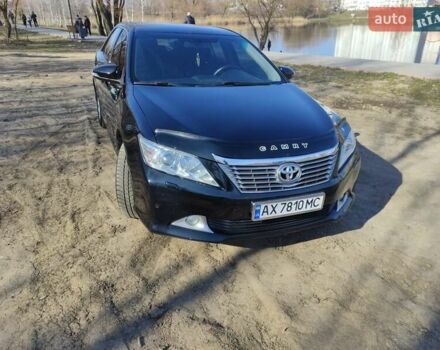 Черный Тойота Камри, объемом двигателя 2.5 л и пробегом 294 тыс. км за 12000 $, фото 4 на Automoto.ua