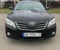 Черный Тойота Камри, объемом двигателя 2.5 л и пробегом 220 тыс. км за 9300 $, фото 1 на Automoto.ua