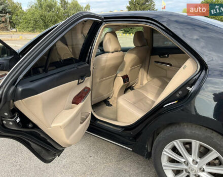 Черный Тойота Камри, объемом двигателя 3.5 л и пробегом 295 тыс. км за 15000 $, фото 19 на Automoto.ua