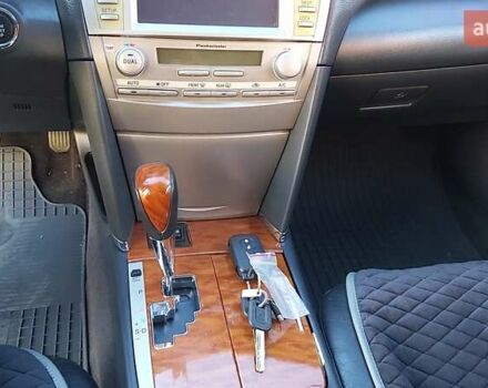 Черный Тойота Камри, объемом двигателя 3.46 л и пробегом 192 тыс. км за 15200 $, фото 19 на Automoto.ua