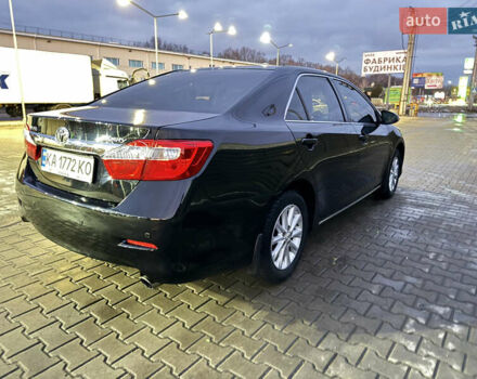 Черный Тойота Камри, объемом двигателя 2.5 л и пробегом 190 тыс. км за 13000 $, фото 18 на Automoto.ua