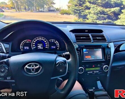 Черный Тойота Камри, объемом двигателя 2.5 л и пробегом 180 тыс. км за 13100 $, фото 9 на Automoto.ua