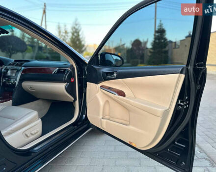 Черный Тойота Камри, объемом двигателя 2.5 л и пробегом 220 тыс. км за 13750 $, фото 37 на Automoto.ua