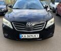 Черный Тойота Камри, объемом двигателя 2.4 л и пробегом 218 тыс. км за 9500 $, фото 1 на Automoto.ua