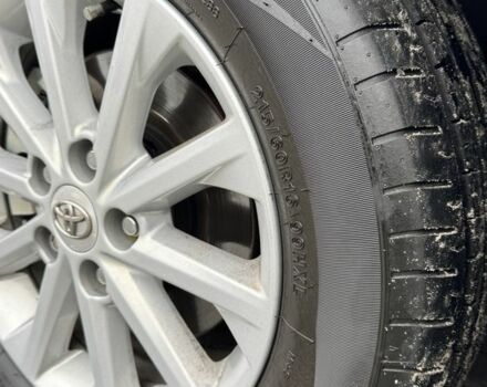 Чорний Тойота Камрі, об'ємом двигуна 2.5 л та пробігом 198 тис. км за 12900 $, фото 22 на Automoto.ua