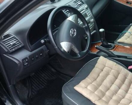 Черный Тойота Камри, объемом двигателя 2.36 л и пробегом 248 тыс. км за 10100 $, фото 4 на Automoto.ua