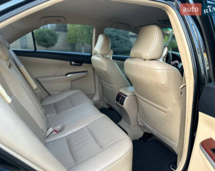 Черный Тойота Камри, объемом двигателя 2.5 л и пробегом 220 тыс. км за 13750 $, фото 39 на Automoto.ua