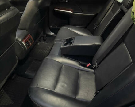 Черный Тойота Камри, объемом двигателя 2.5 л и пробегом 190 тыс. км за 13000 $, фото 7 на Automoto.ua