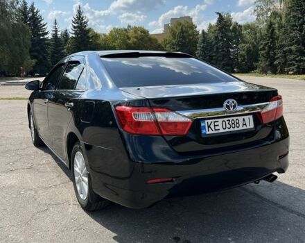 Черный Тойота Камри, объемом двигателя 0 л и пробегом 151 тыс. км за 14000 $, фото 3 на Automoto.ua