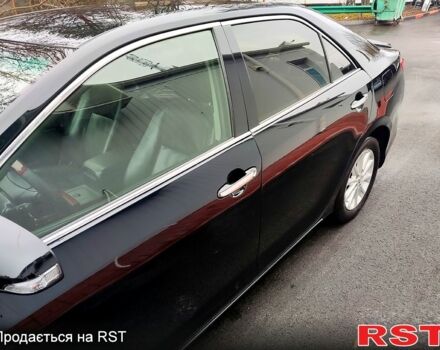 Чорний Тойота Камрі, об'ємом двигуна 2.5 л та пробігом 225 тис. км за 14700 $, фото 3 на Automoto.ua