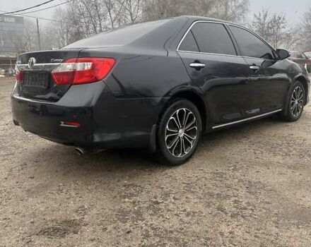 Чорний Тойота Камрі, об'ємом двигуна 0 л та пробігом 232 тис. км за 12700 $, фото 5 на Automoto.ua