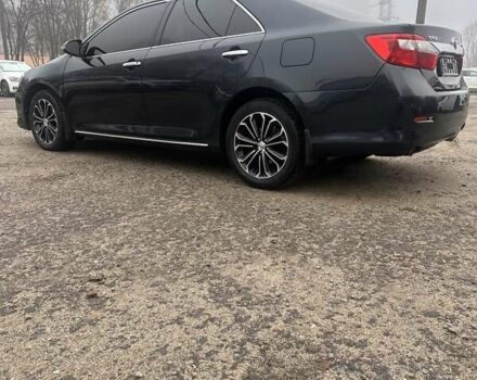 Чорний Тойота Камрі, об'ємом двигуна 0 л та пробігом 232 тис. км за 12700 $, фото 3 на Automoto.ua