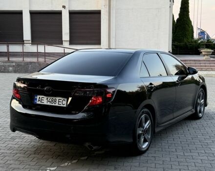 Черный Тойота Камри, объемом двигателя 2.5 л и пробегом 198 тыс. км за 10900 $, фото 7 на Automoto.ua