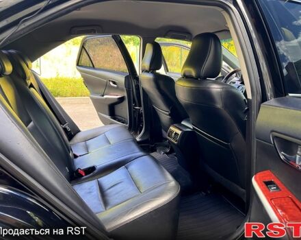 Чорний Тойота Камрі, об'ємом двигуна 2.5 л та пробігом 250 тис. км за 13500 $, фото 10 на Automoto.ua