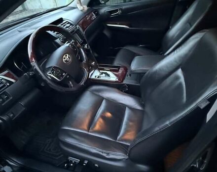 Чорний Тойота Камрі, об'ємом двигуна 2.5 л та пробігом 173 тис. км за 13000 $, фото 5 на Automoto.ua