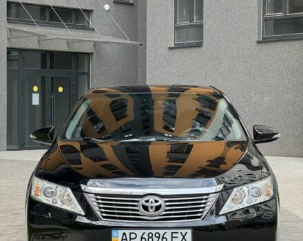 Черный Тойота Камри, объемом двигателя 2.5 л и пробегом 141 тыс. км за 13400 $, фото 1 на Automoto.ua