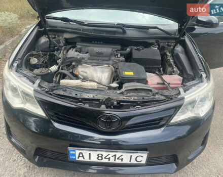 Черный Тойота Камри, объемом двигателя 2.5 л и пробегом 250 тыс. км за 10900 $, фото 6 на Automoto.ua