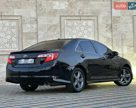 Черный Тойота Камри, объемом двигателя 2.5 л и пробегом 215 тыс. км за 11950 $, фото 7 на Automoto.ua