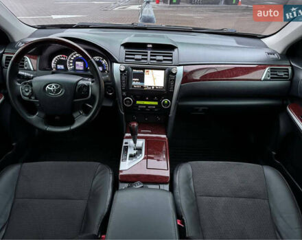 Черный Тойота Камри, объемом двигателя 3.46 л и пробегом 193 тыс. км за 14900 $, фото 32 на Automoto.ua