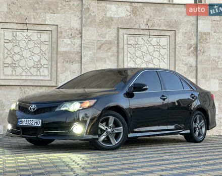 Черный Тойота Камри, объемом двигателя 2.5 л и пробегом 215 тыс. км за 11950 $, фото 6 на Automoto.ua