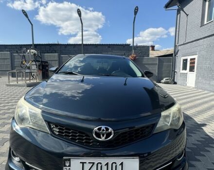 Черный Тойота Камри, объемом двигателя 2.5 л и пробегом 260 тыс. км за 11000 $, фото 5 на Automoto.ua