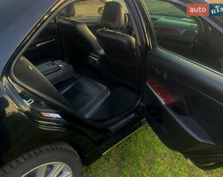 Чорний Тойота Камрі, об'ємом двигуна 2.5 л та пробігом 236 тис. км за 15200 $, фото 20 на Automoto.ua