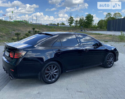 Черный Тойота Камри, объемом двигателя 3.5 л и пробегом 177 тыс. км за 14700 $, фото 19 на Automoto.ua