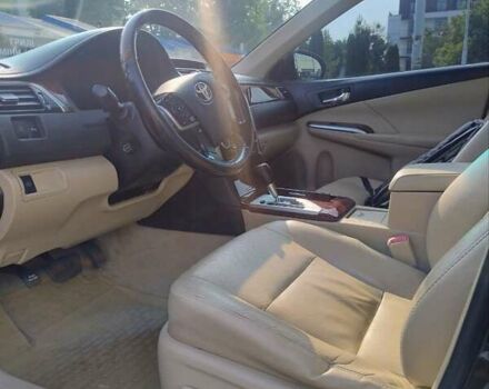 Чорний Тойота Камрі, об'ємом двигуна 3.5 л та пробігом 313 тис. км за 13500 $, фото 11 на Automoto.ua