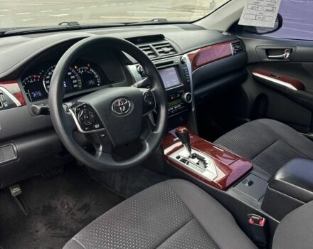 Черный Тойота Камри, объемом двигателя 0 л и пробегом 142 тыс. км за 12999 $, фото 6 на Automoto.ua