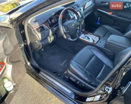 Чорний Тойота Камрі, об'ємом двигуна 2.5 л та пробігом 96 тис. км за 15500 $, фото 21 на Automoto.ua