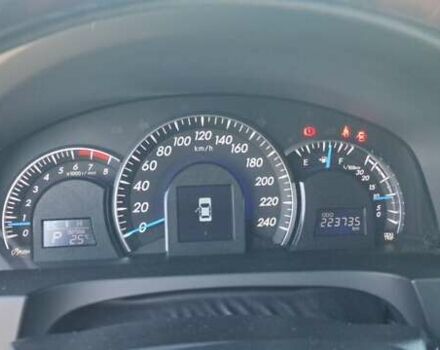 Чорний Тойота Камрі, об'ємом двигуна 2.5 л та пробігом 228 тис. км за 13600 $, фото 13 на Automoto.ua