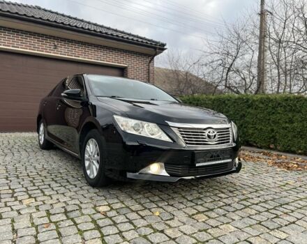 Чорний Тойота Камрі, об'ємом двигуна 2.5 л та пробігом 143 тис. км за 13300 $, фото 1 на Automoto.ua