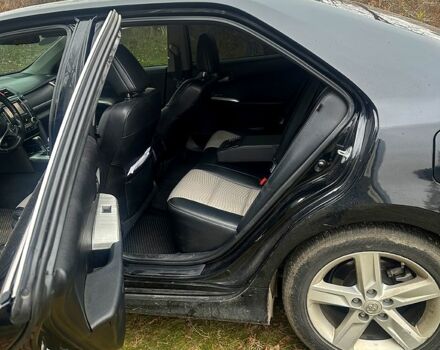 Черный Тойота Камри, объемом двигателя 2.5 л и пробегом 184 тыс. км за 11111 $, фото 5 на Automoto.ua