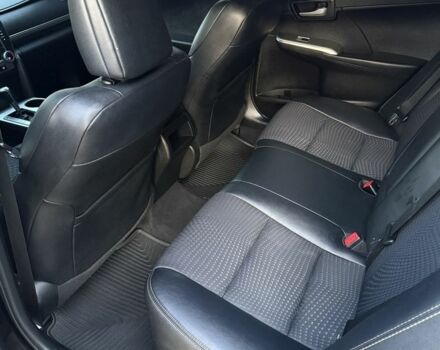 Черный Тойота Камри, объемом двигателя 2.5 л и пробегом 198 тыс. км за 10900 $, фото 15 на Automoto.ua