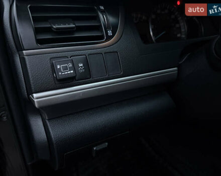 Черный Тойота Камри, объемом двигателя 2.49 л и пробегом 230 тыс. км за 13200 $, фото 13 на Automoto.ua