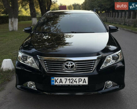 Черный Тойота Камри, объемом двигателя 2.5 л и пробегом 136 тыс. км за 14300 $, фото 2 на Automoto.ua