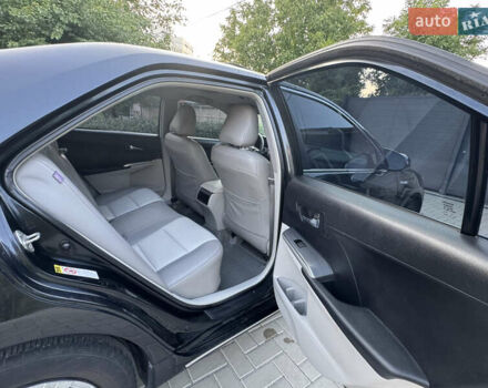 Черный Тойота Камри, объемом двигателя 2.5 л и пробегом 225 тыс. км за 13950 $, фото 31 на Automoto.ua