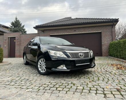 Чорний Тойота Камрі, об'ємом двигуна 2.5 л та пробігом 143 тис. км за 13300 $, фото 5 на Automoto.ua