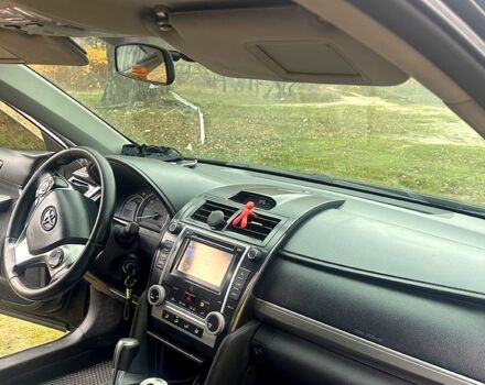 Черный Тойота Камри, объемом двигателя 2.5 л и пробегом 184 тыс. км за 11111 $, фото 3 на Automoto.ua