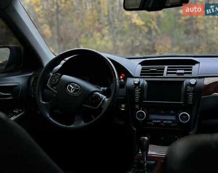 Тойота Камри 2012 в Киеве на Automoto.ua Черный Тойота Камри, объемом двигателя 3.46 л и пробегом 259 тыс. км за 12600 $, фото 11 на Automoto.ua